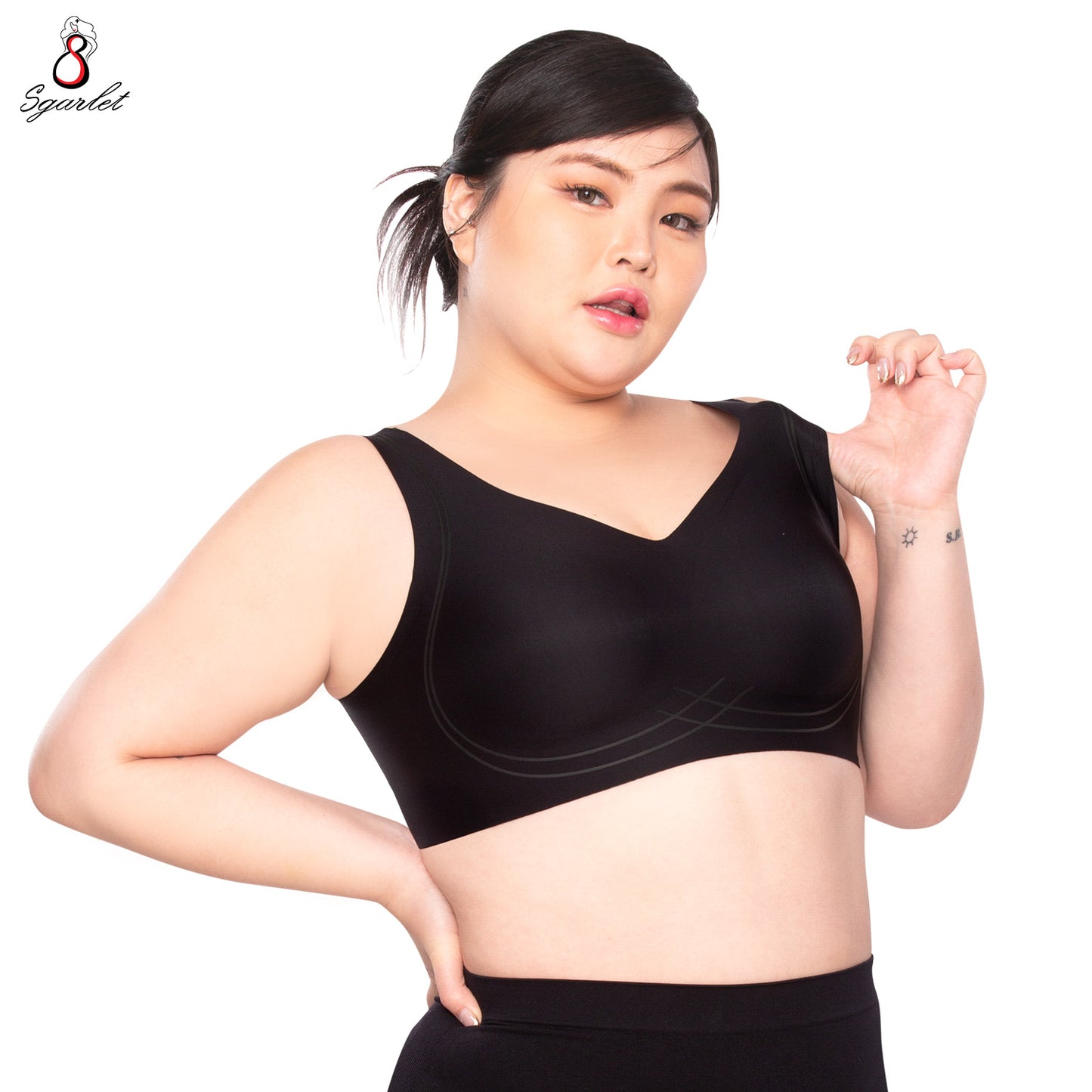 Sgarlet เสื้อในไซส์ใหญ่ ไร้โครง ไร้ตะเข็บ แบบ Bonding ใส่สบาย สีเนื้อ/สีดำ MB1528